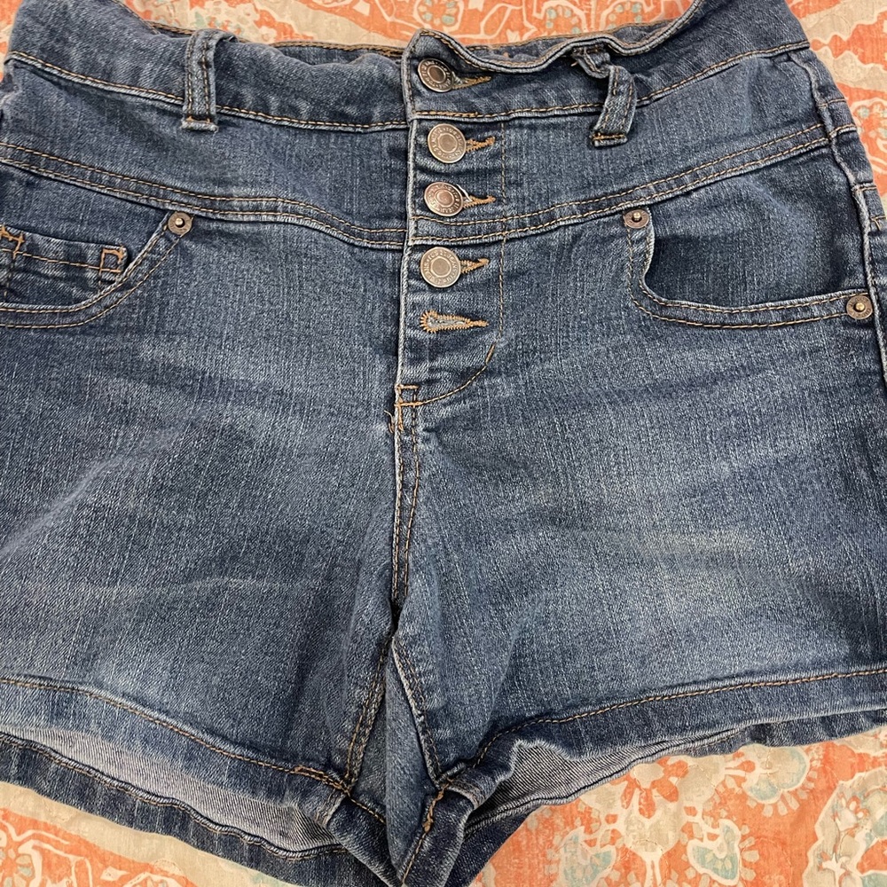 Rue21 junior jean shorts